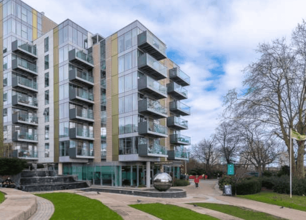 Man Charged with Murdering 87-Year-Old During Robbery in Manor House