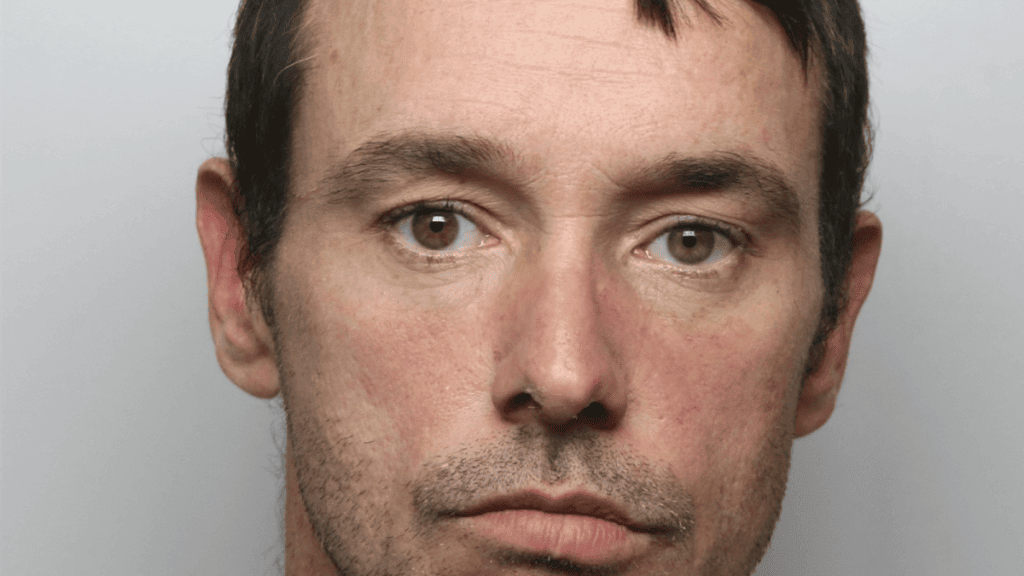 Man Jailed for Robbing 13-Year-Old Schoolgirl in Kirklees