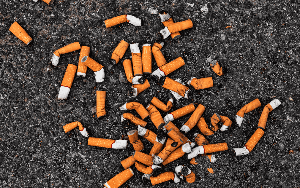 Shocking Behaviour as Drivers Hurl Litter and Cigarette Butts at Motorcyclists