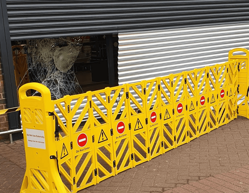 Tesco Ram-Raid: Thieves Cut Through Shutters and Smash Window Using Motorbike