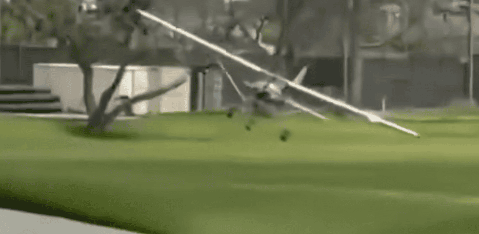 Wild Footage Shows Plane Making Emergency Landing in Los Angeles