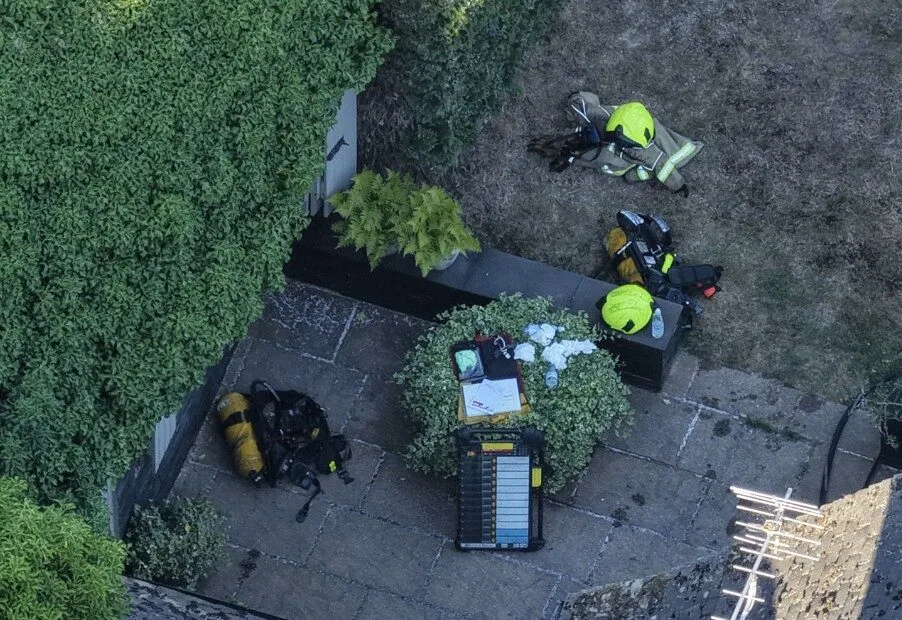Major Blaze Destroys Outbuildings on Sittingborne Road in Maidstone – Smoke Visible for Miles