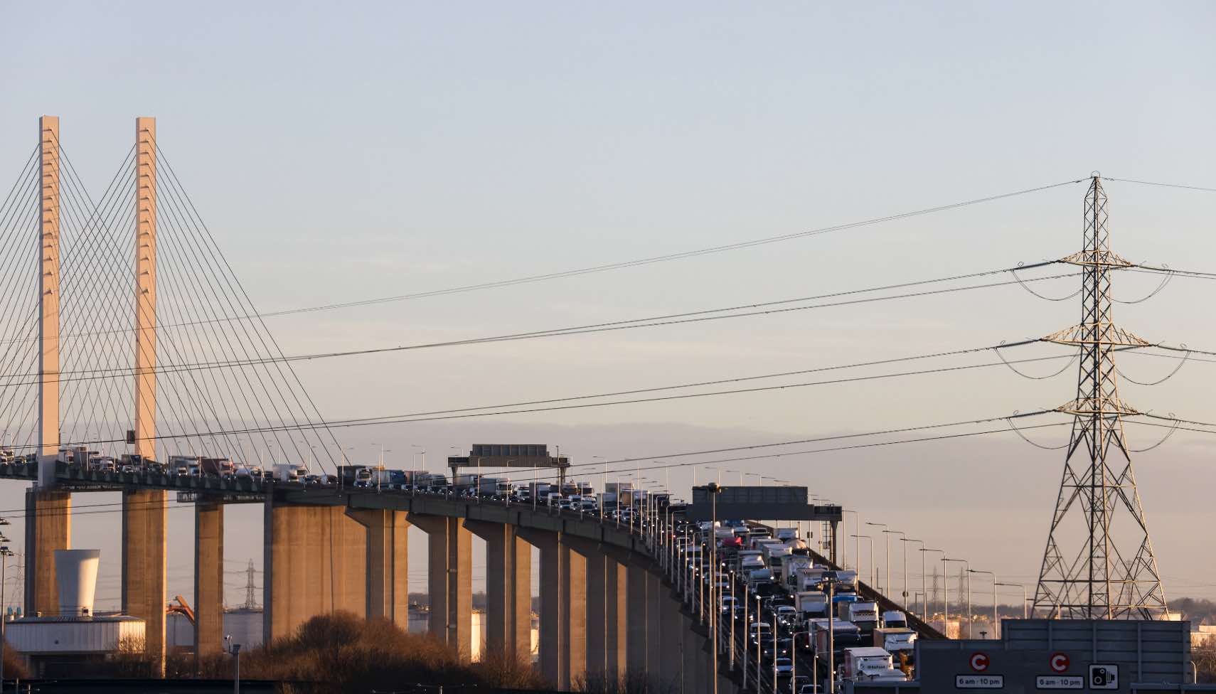 Dartford Crossing: Overnight Tunnel Closures and Diversions Announced for This Weekend