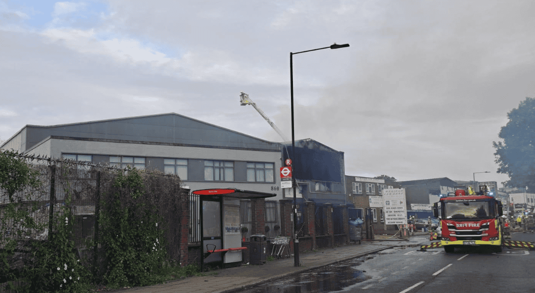 Major Fire Destroys Restaurant and Warehouse in Park Royal