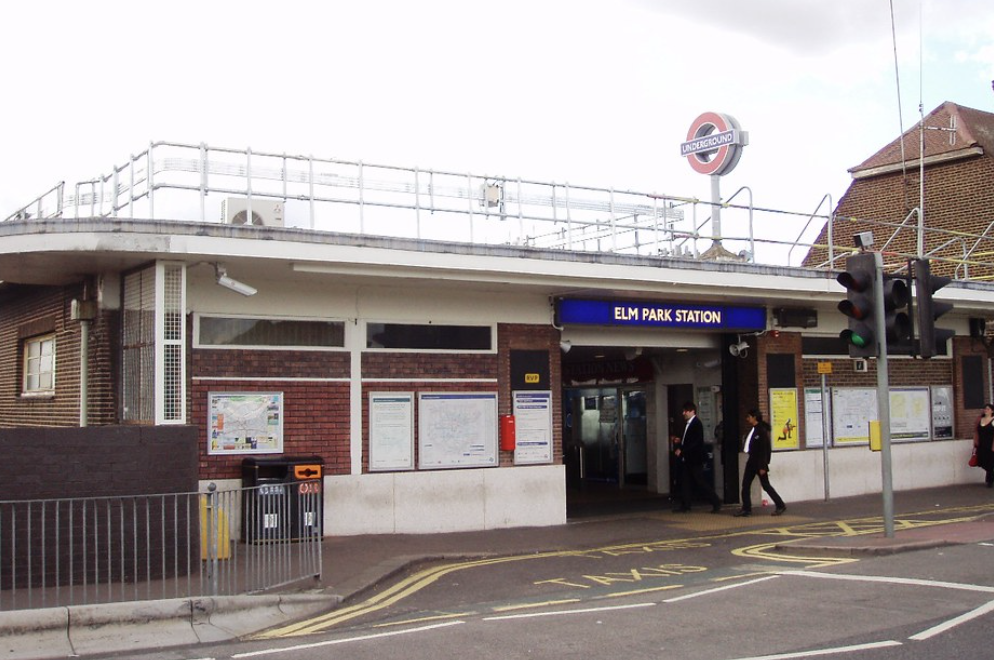 Man Arrested After Firearm Scare at Elm Park Underground Station
