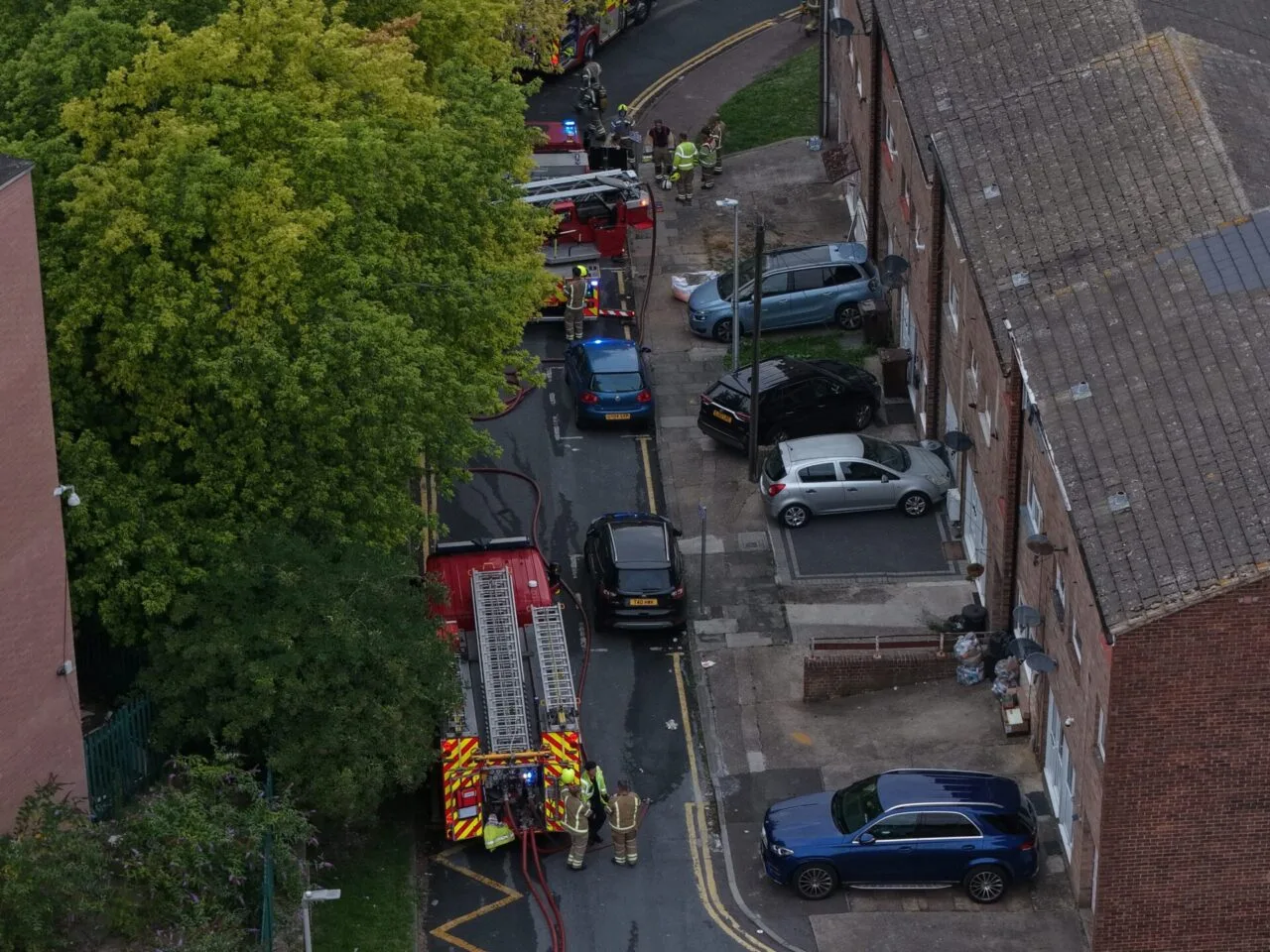 Residents Urged to Close Windows as Major Fire Breaks Out in Chatham