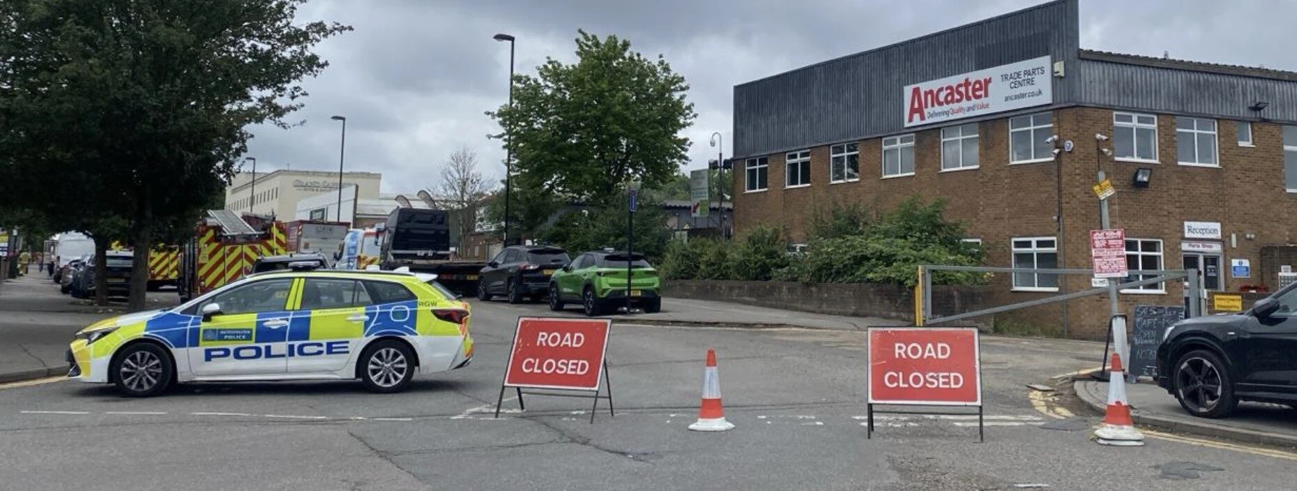 Major Fire Breaks Out at Commercial Warehouse in Croydon