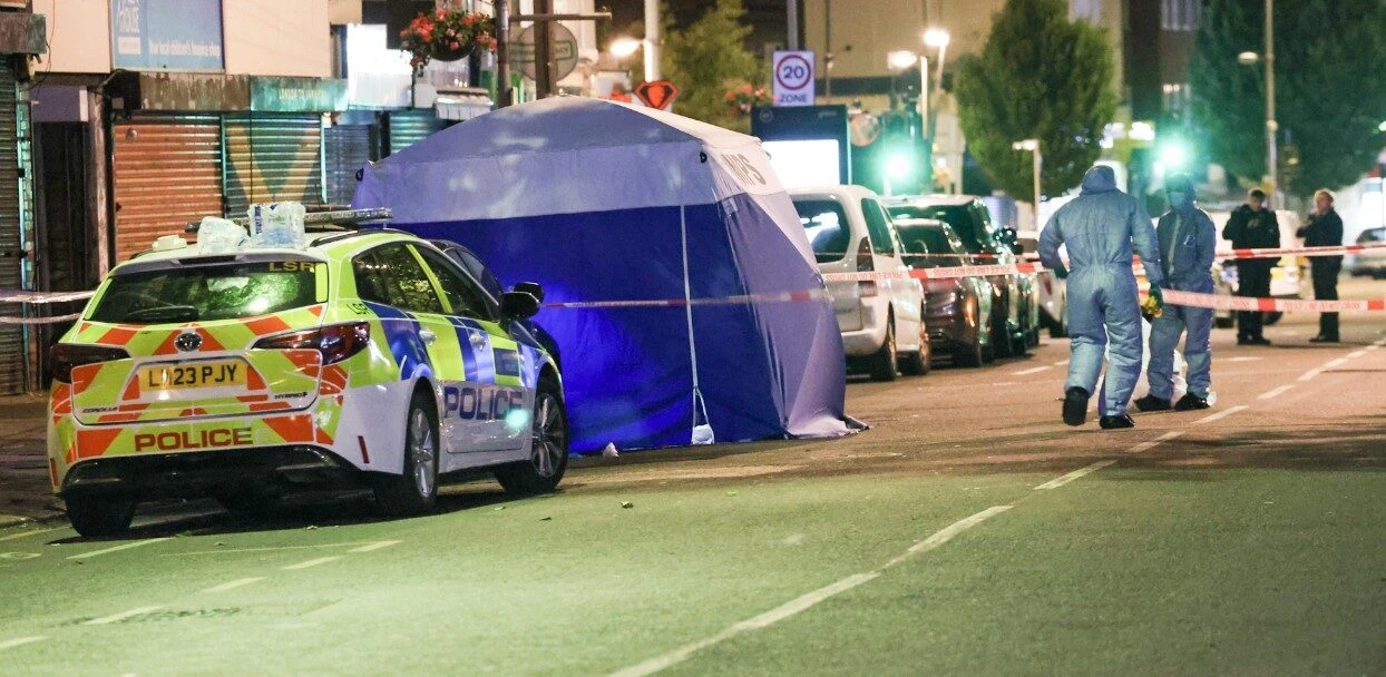 Murder Investigation Launched After Man Fatally Stabbed Outside Wetherspoon’s in Chingford Mount