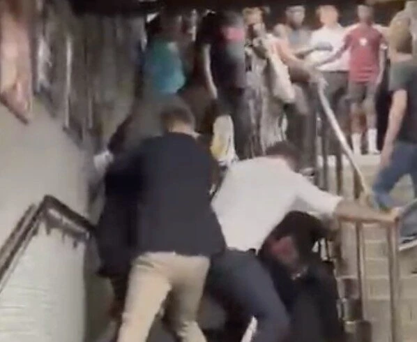 Fight Breaks Out at Highbury & Islington Station as Child Caught in Chaos