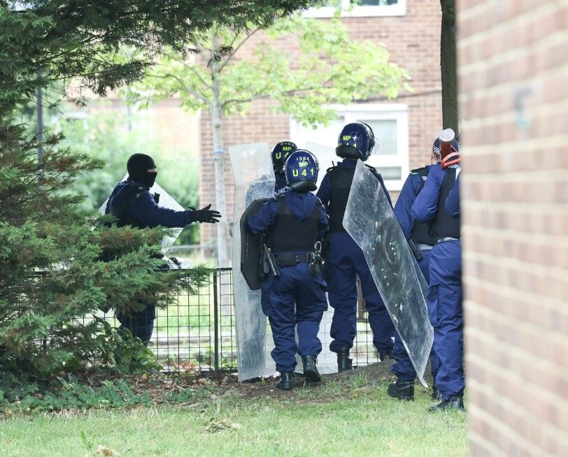Murder Investigation Launched in Newham as Police Seal Off Walton Road Crime Scene