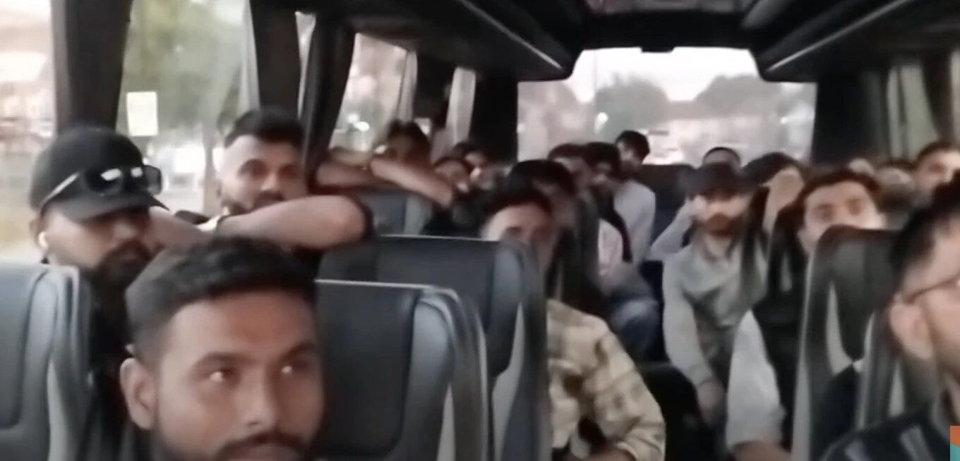 AJ Audits Left Red-Faced After Mistaking Work Coach for Migrant Bus in Bizarre M25 Blunder