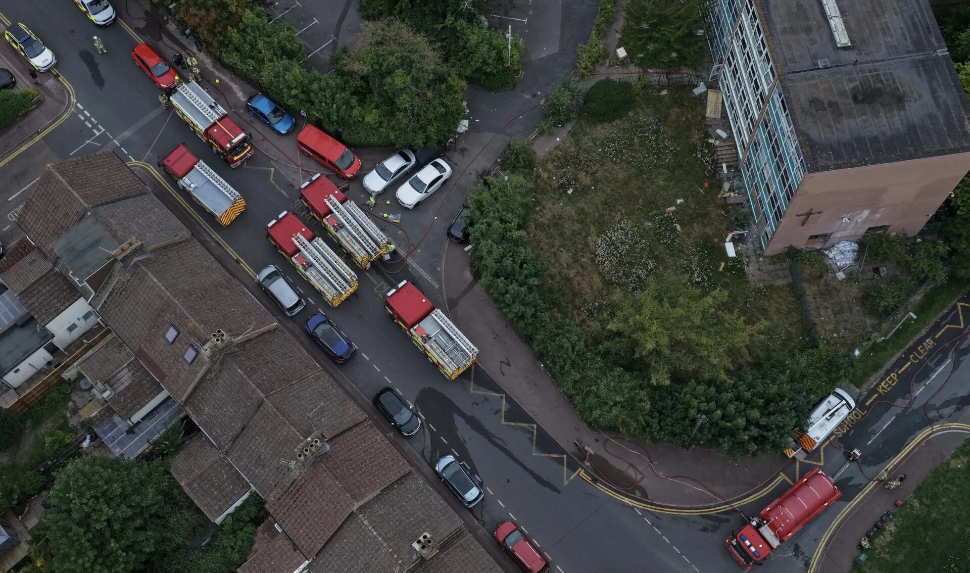 Residents Urged to Close Windows as Major Fire Breaks Out in Chatham