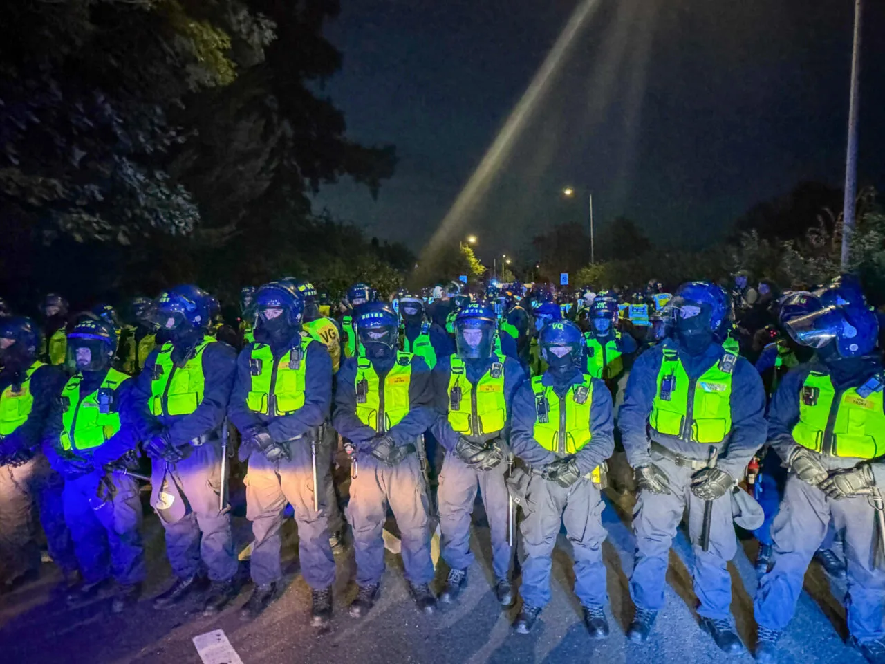 Five Arrested as Violent Disorder Erupts Again at Epping Bell Hotel Protest
