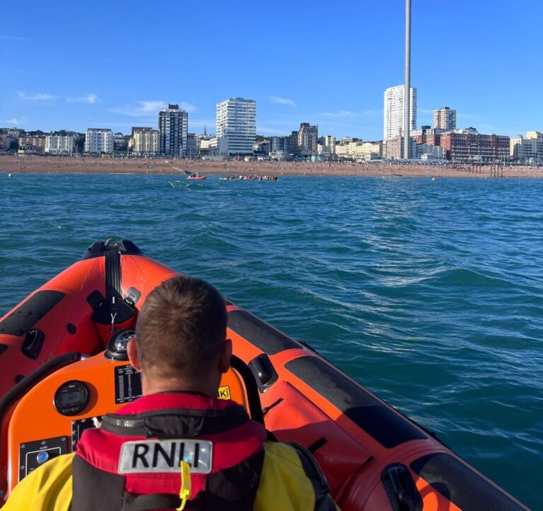 Brighton RNLI Responds to Six Incidents in One Weekend Amid Rise in Coastal Emergencies