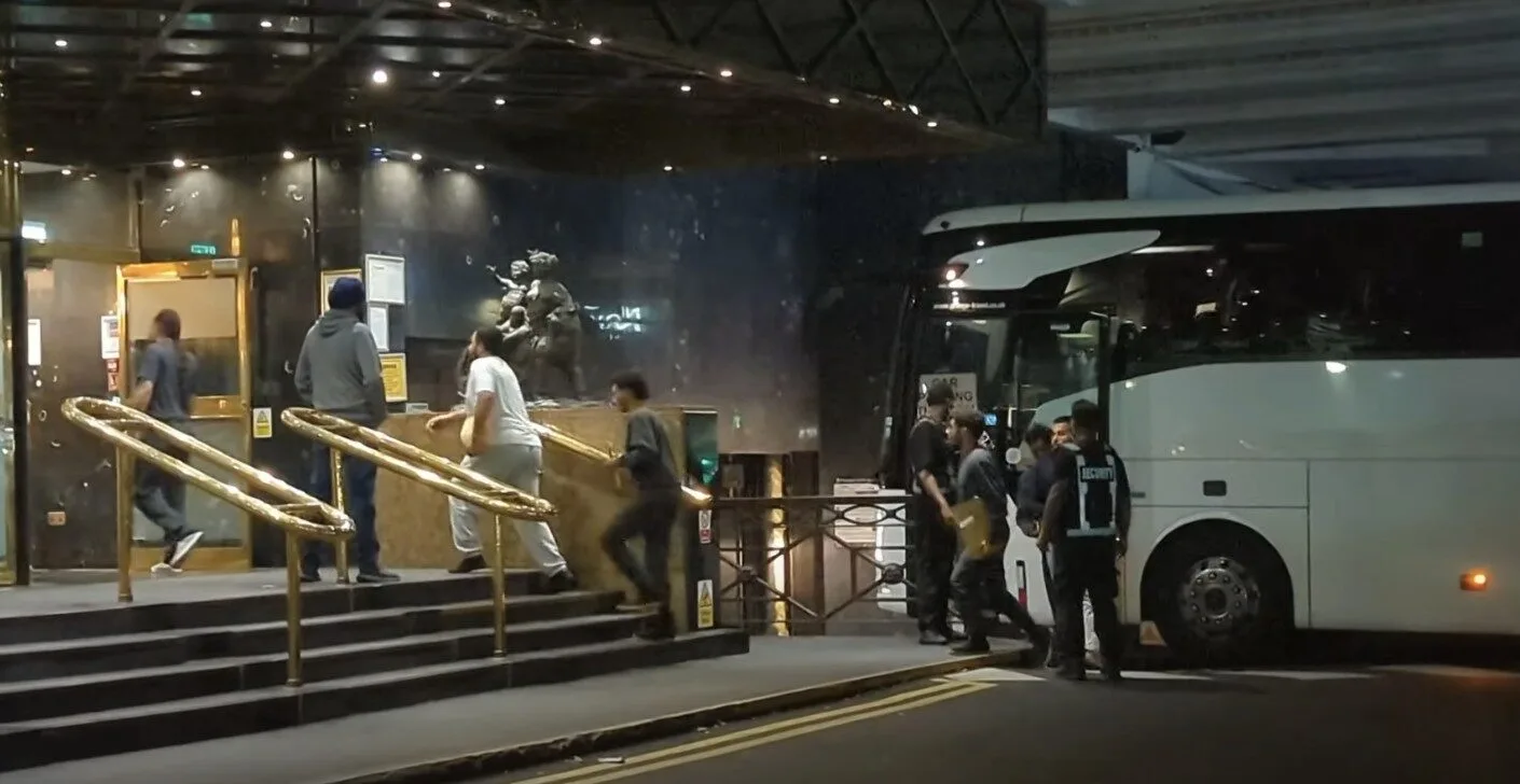 Covert Arrival of Asylum Seekers Sparks Fresh Protests at Britannia Hotel, Canary Wharf