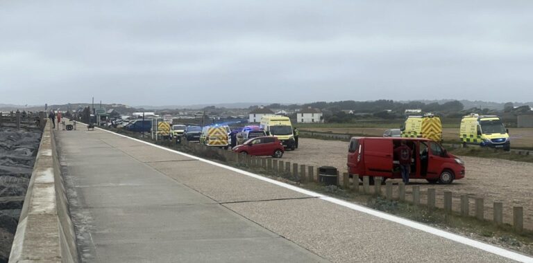 Man Dies in Camber Sands  After Thrill-Seeking During Storm Floris – UKNIP