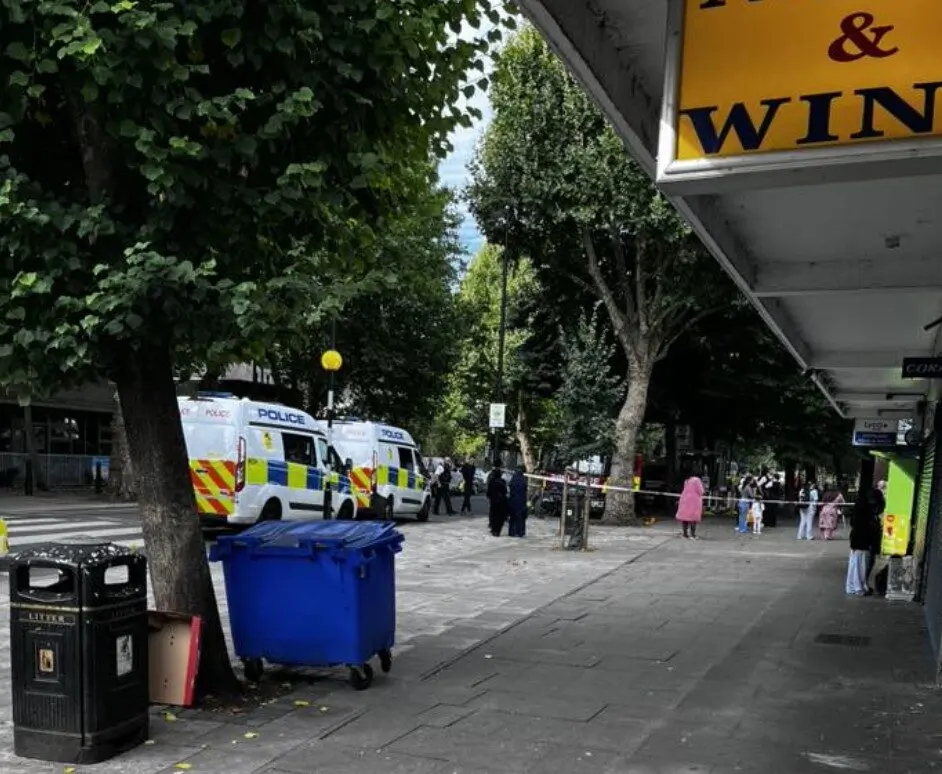Major Gas Leak Prompts Evacuations in Canary Wharf