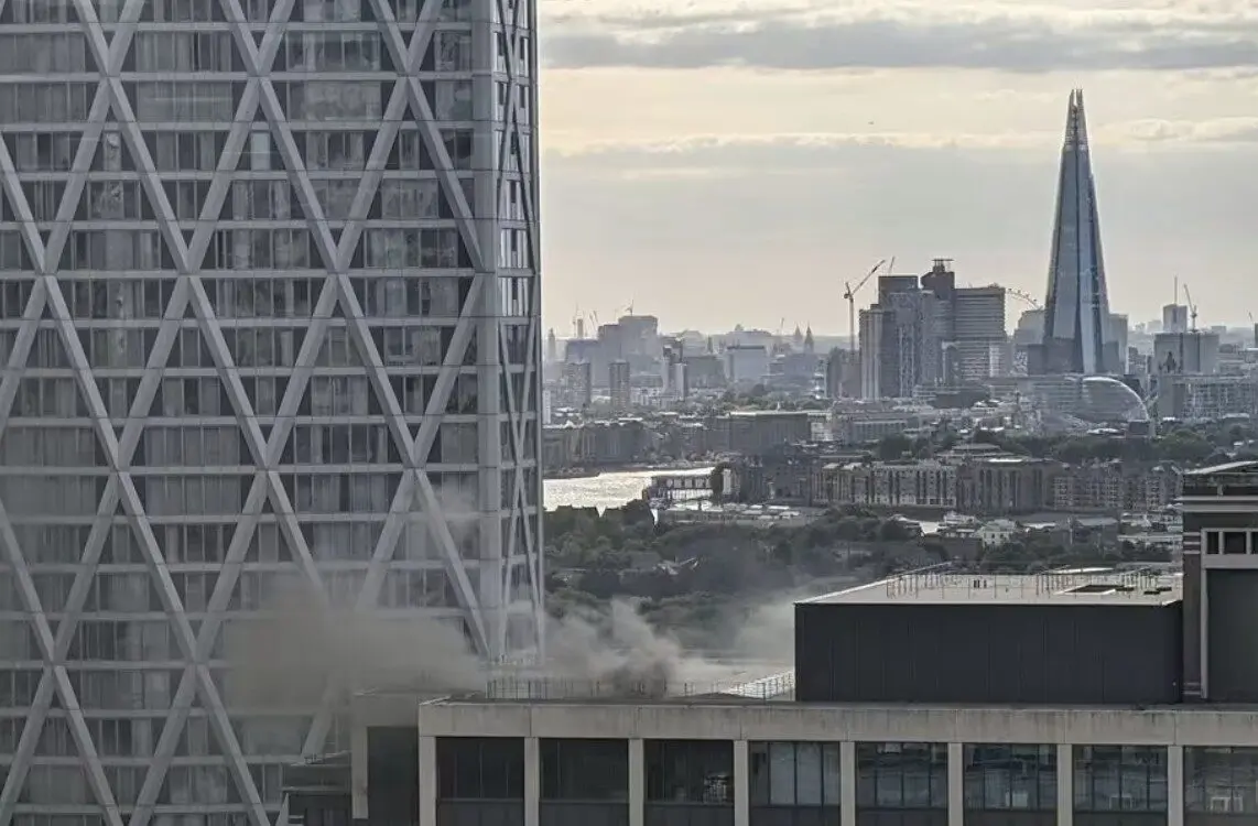 Sixty firefighters tackle electrical fire in Canary Wharf
