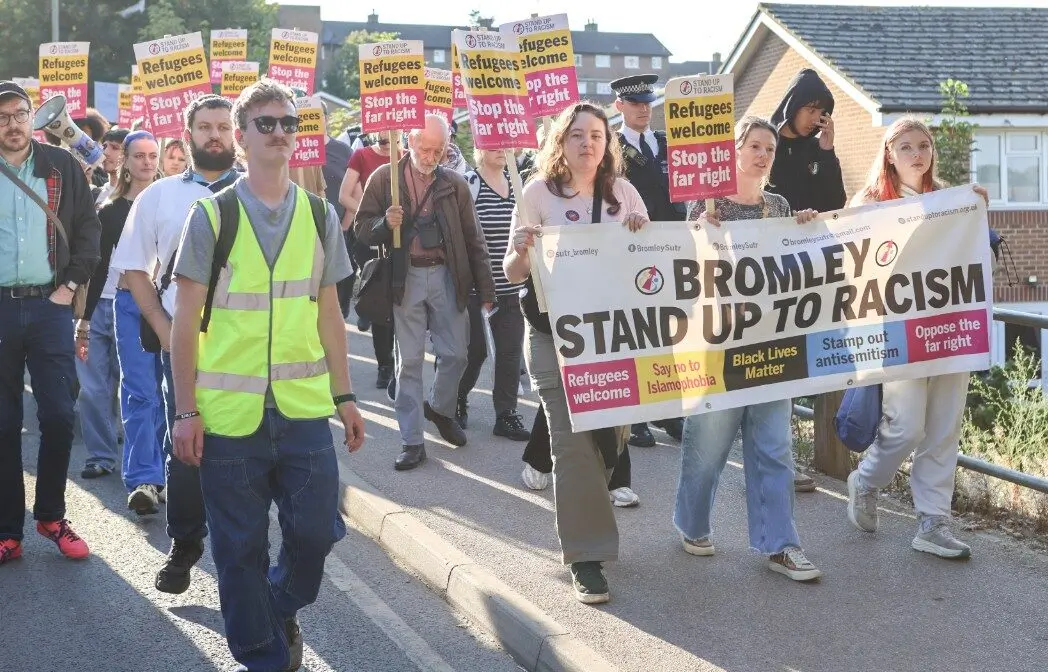 Bromley residents protest against migrant housing in their community