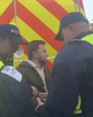 Three Arrested as Police Facilitate Protest in Epping