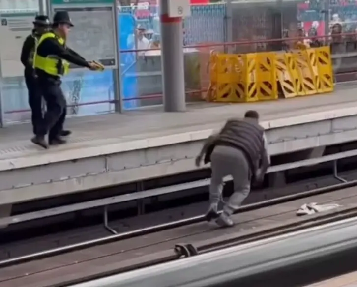 Man Arrested After Firearm Scare and Taser Incident at Stratford DLR Station