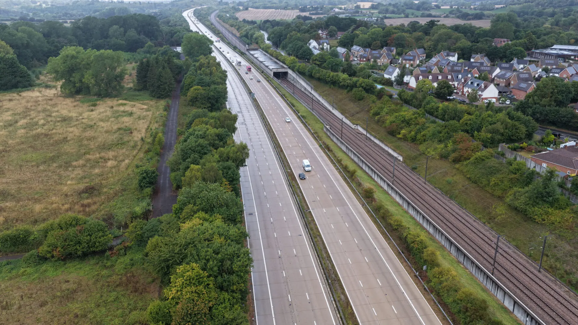 M20 Closed After Multi-Vehicle Crash Involving Lorries and Cars in <a href=