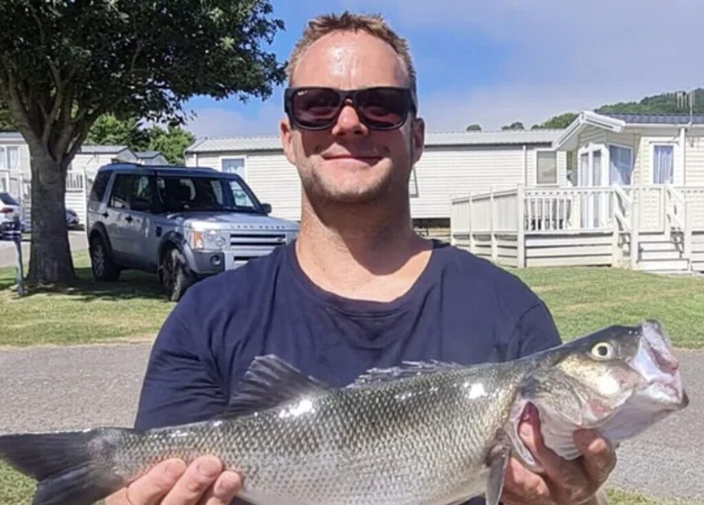 Family Pay Tribute to Father Who Died in Fall at Oasis Wembley Concert