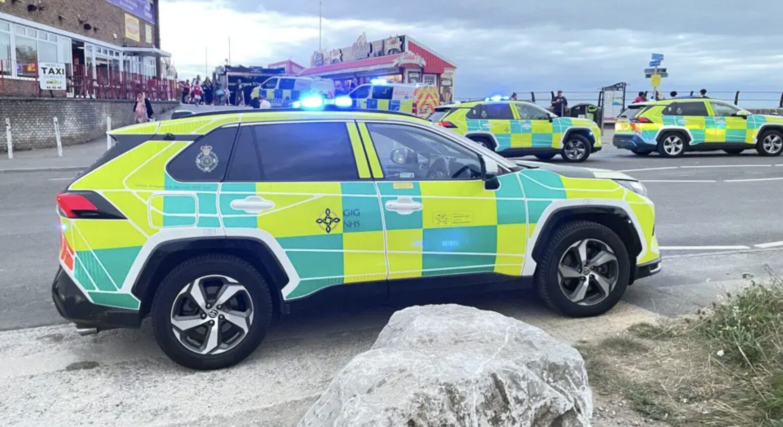 Fourteen Injured After Rollercoaster Derails at Coney Beach Pleasure Park in Porthcawl