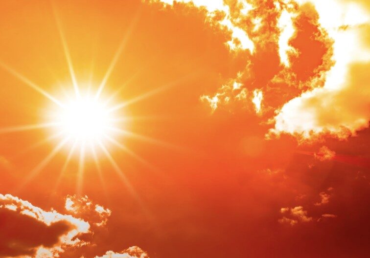 Heatwave to Hit Southern and Central England With Temperatures Topping 35°C