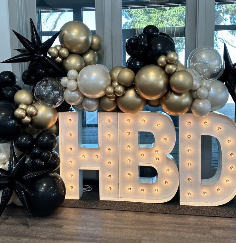 How to Plan a Gathering That Everyone Wants to Attend