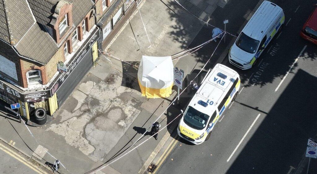 Man in His 20s Dies After Cardiac Arrest in Bexleyheath as Police Launch Investigation