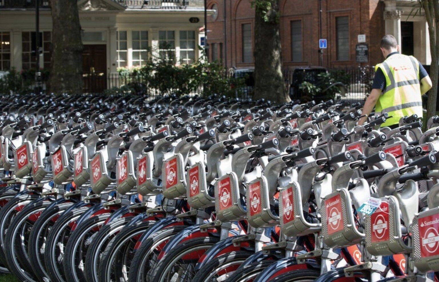 Thousands of Santander Bikes Out of Service Across London After Software Glitch