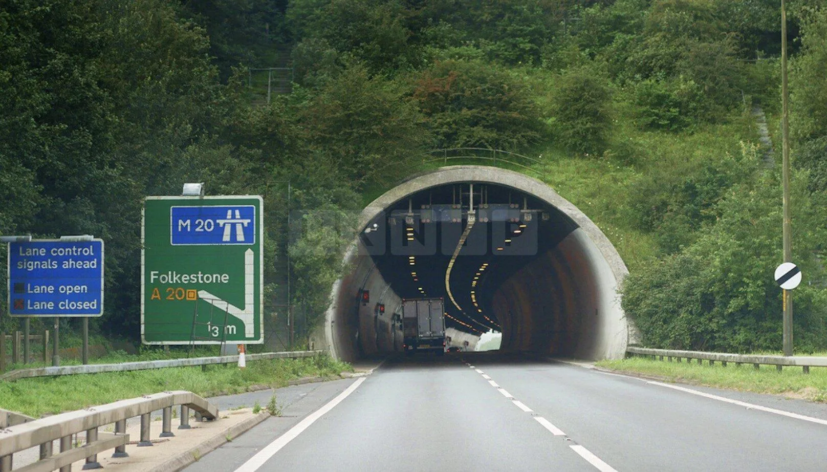 A20 Roundhill Tunnel Closed in Both Directions Due to Technical Fault