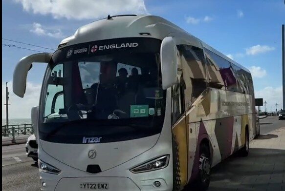 England Red Roses arrive in Brighton ahead of Rugby World Cup pool finale at Amex Stadium