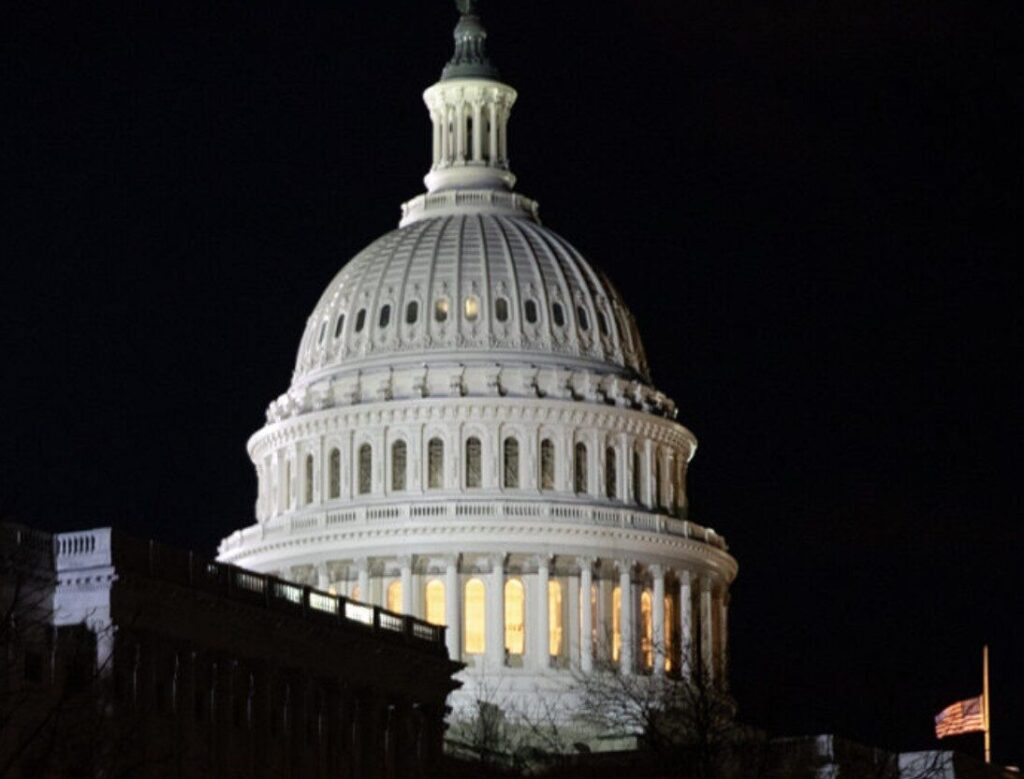 US Government Set to Shut Down at Midnight After Senate Blocks Funding – UKNIP