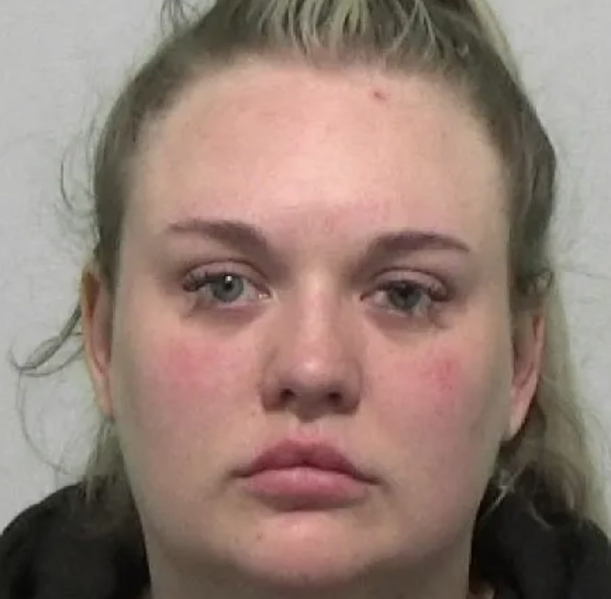 Pregnant Woman Cheats Bosses Out of Nearly £1 Million – Avoids Jail – UKNIP
