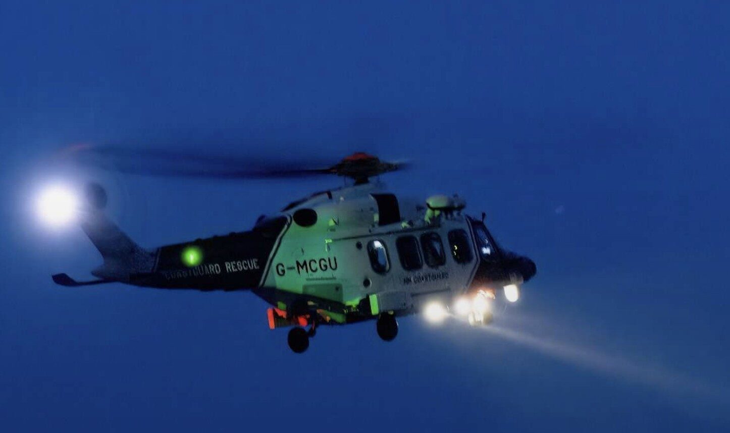 Eastbourne Lifeboats Race to Rescue Injured Cliffs Casualty ? UKNIP