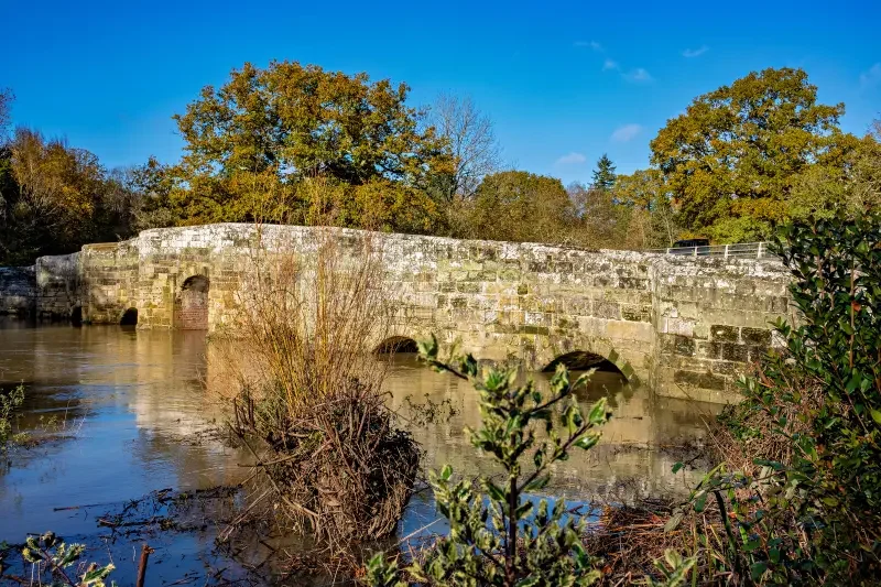Tractor Handbrake Failure Crushes HGV Driver to Death in West Sussex – UKNIP