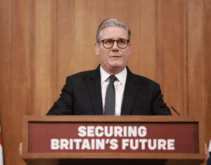 Man shot by armed police following a vehicle pursuit in south London as Met call in IOPC to investigate � (ID 530583) - UK News in Pictures