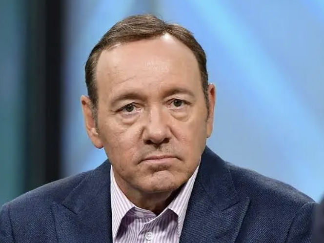 Kevin Spacey Reveals He's Homeless After $5.6M Mansion Foreclosure