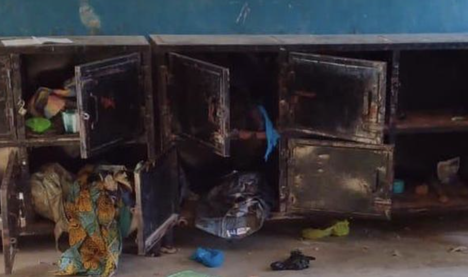 Shock Abduction: 303 Pupils Snatched from Nigerian Boarding School in Coordinated Raid