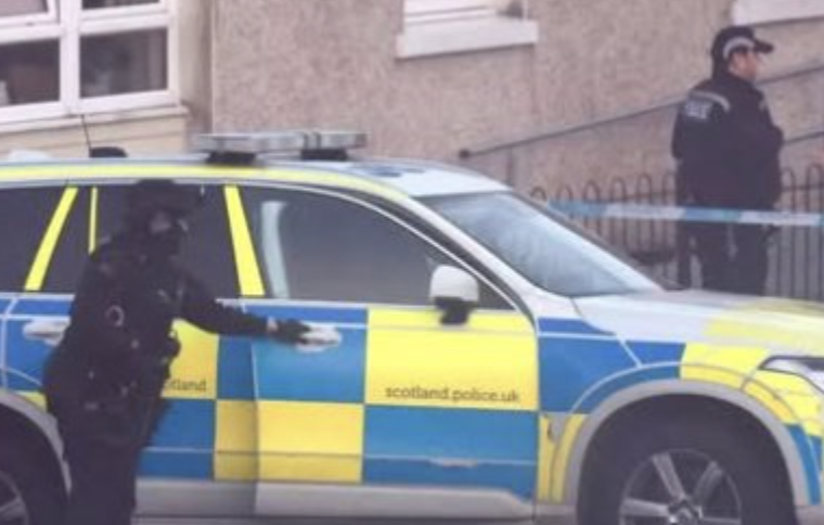 Armed Police Descend on Glasgow Street as Homes Evacuated