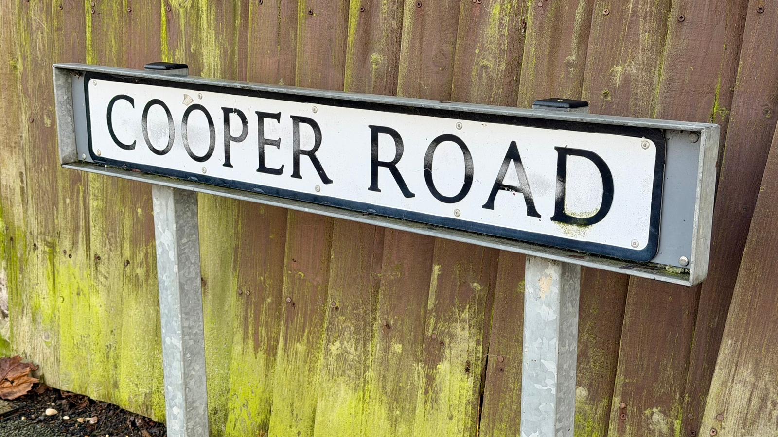 Two Men Arrested After Four Dead Pigs Found in Grimsby Backyard