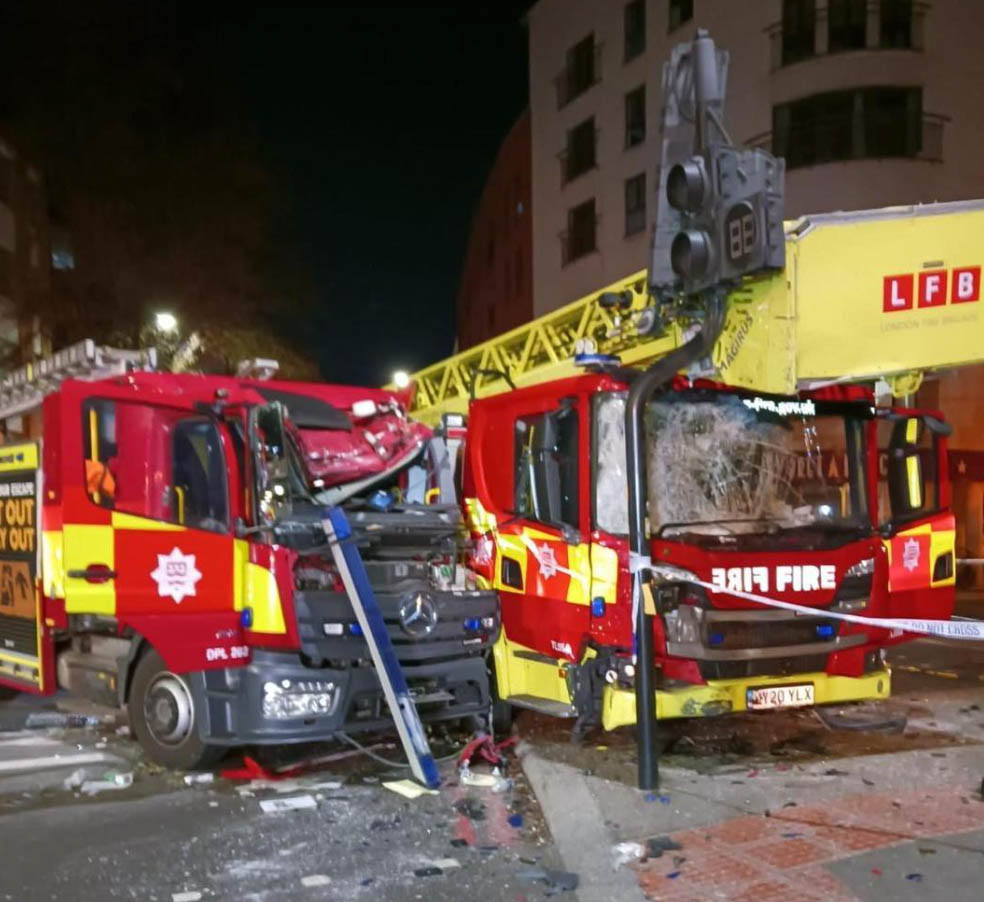 Firefighters Injured After Fire Engines Collide on Farringdon Road London