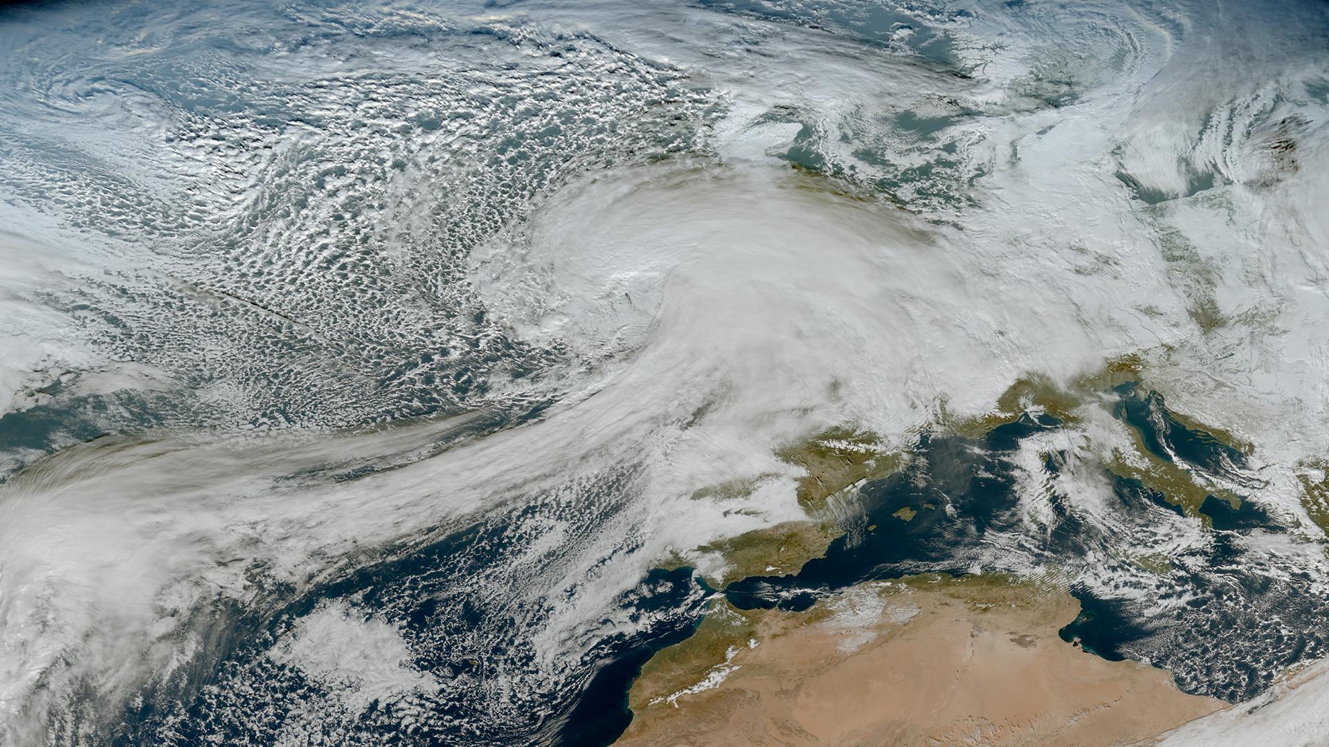 Storm Goretti Set to Slam Kent with Fierce Winds and Torrential Rain