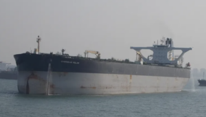 US Set to Seize Rogue Venezuelan Oil Tanker Near Ireland Using UK Bases