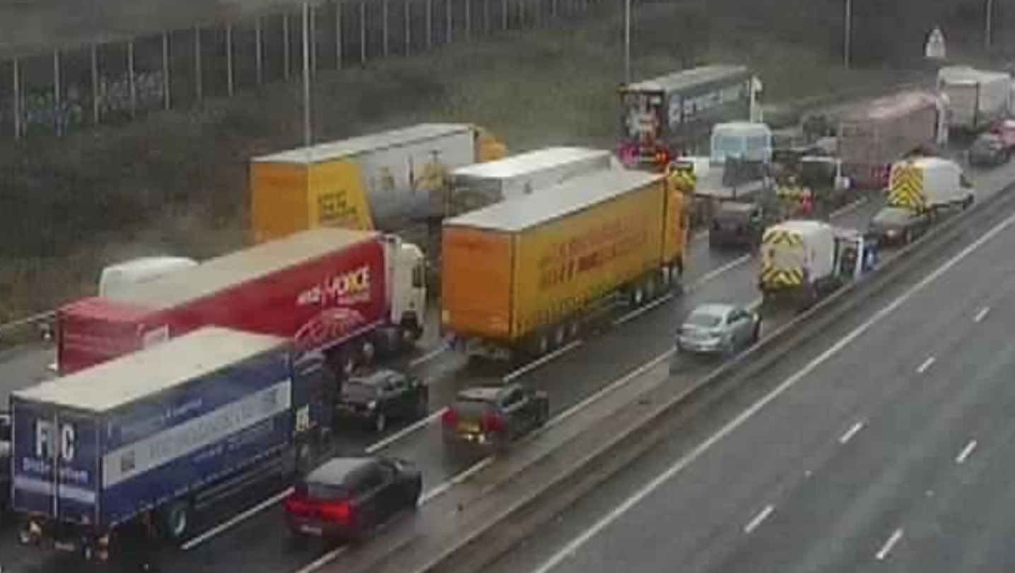 Woman Found Dead on M6 Shuts Motorway All Day