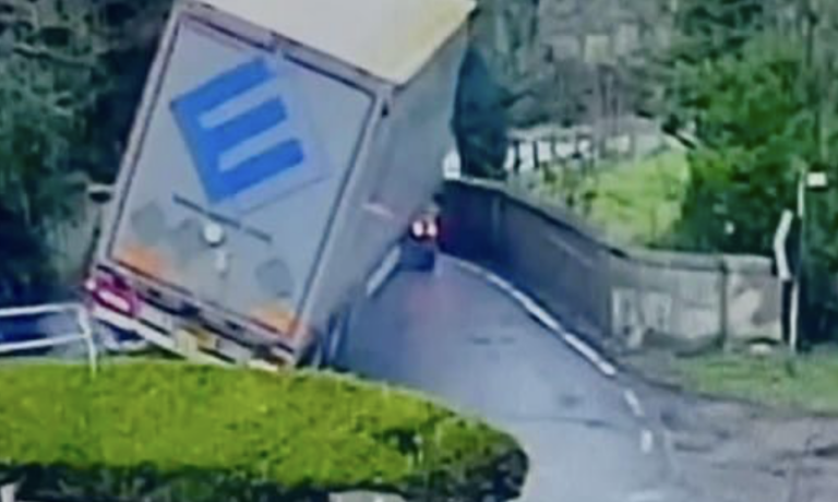 Gigantic Lorry Wrecks 18th Century Swallowfield Bridge image