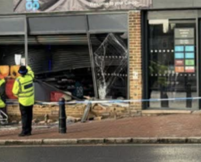Thieves Smash Vehicle Into Lindfield Co op in Dead of Night image