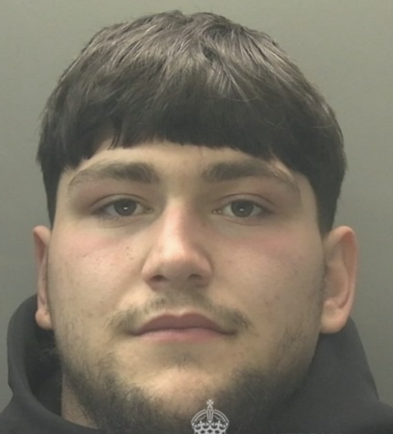 Zombie Knife Drug Dealer Busted and Jailed in Cardiff image